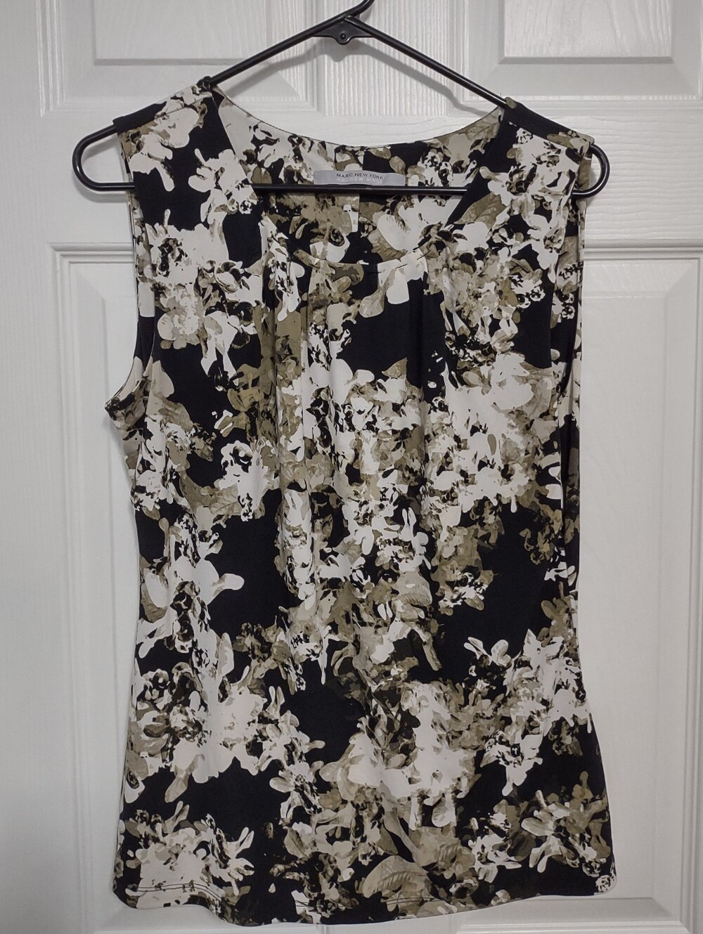 Poly Pleat Front Top(M)